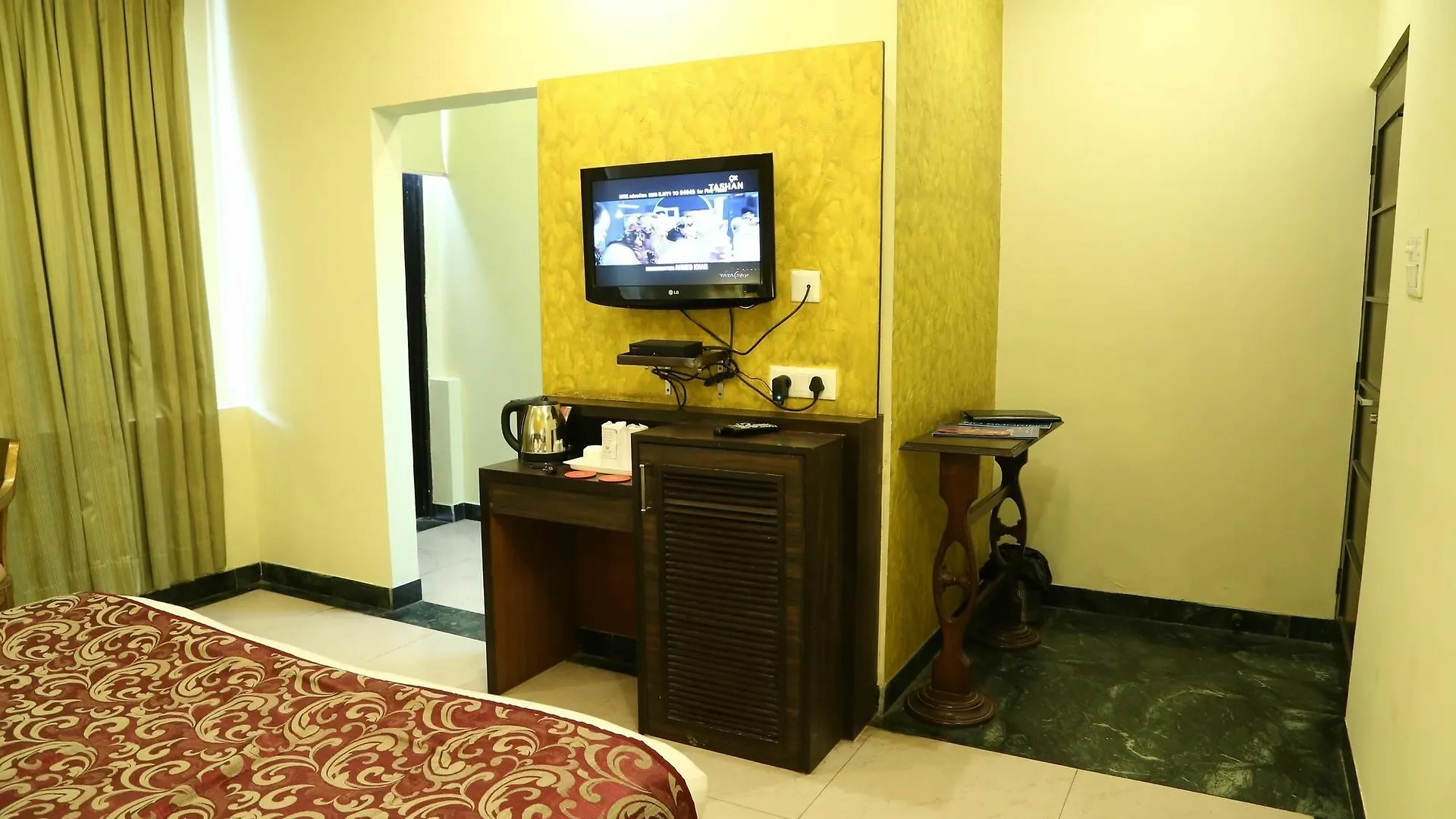 Hotel Central Park 17 Chandīgarh Indien
